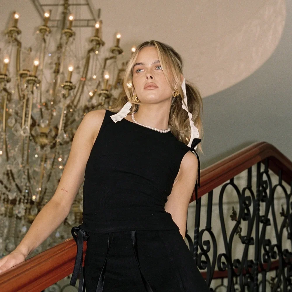 Amelie Teje Ribbon Top Noir - Picture 9 of 10
